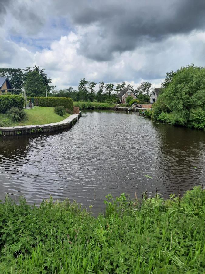 Waterhuis Friesland Oudwoude Eksteriør billede