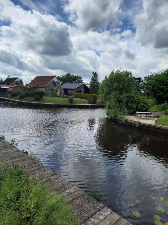 Waterhuis Friesland Oudwoude Eksteriør billede
