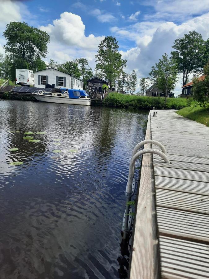 Waterhuis Friesland Oudwoude Eksteriør billede
