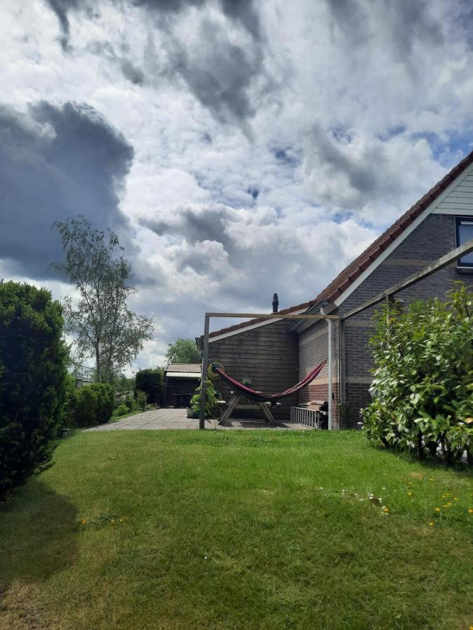 Waterhuis Friesland Oudwoude Eksteriør billede